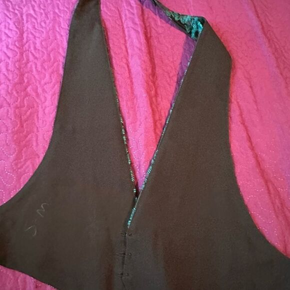 Tropical flare tux vest - green leaves small- med - adjustable - Picture 3 of 5